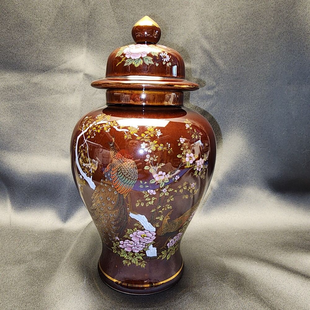Yamaji Japan Ginger Temple Lidded Jar Porcelain Peacock Floral Gold Accent VTG